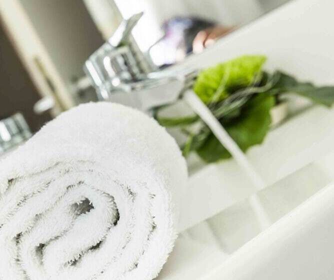 Номер Стандарт, Holiday Inn Stuttgart, An Ihg