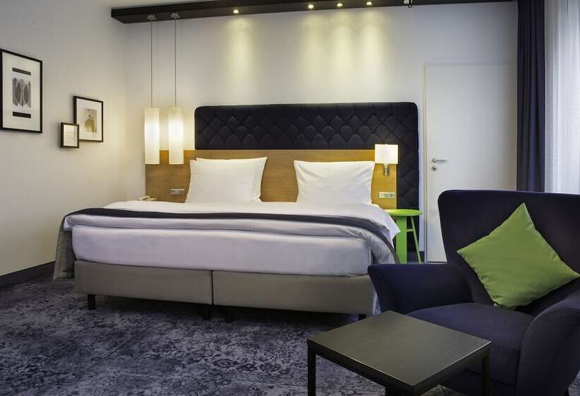 Номер Стандарт Адаптированный для Инвалидов, Holiday Inn Stuttgart, An Ihg