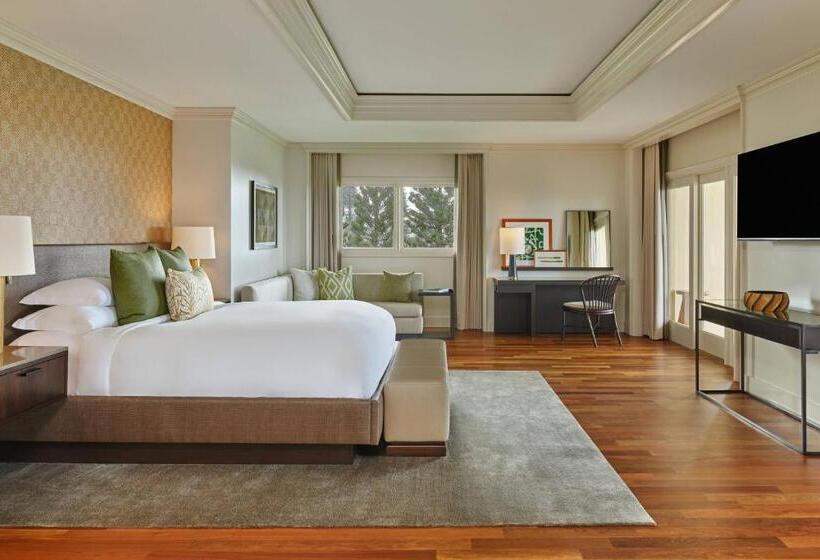Люкс Клуб, The Ritz Carlton Maui, Kapalua