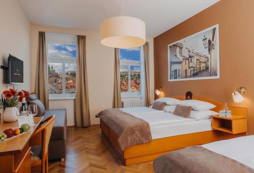 Quarto Quádruplo Estandar, Merkur   Czech Leading Hotels