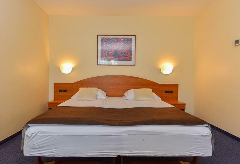 اتاق استاندارد با بالکن, Alka Boutique Apartments & Spa
