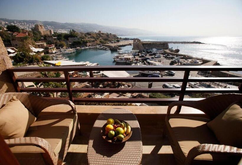 سوییت اجرایی, Byblos Sur Mer