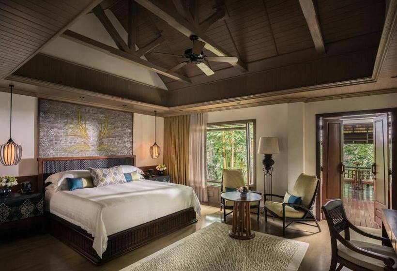 اتاق سوپریور با تخت بزرگ, Four Seasons Resort Chiang Mai