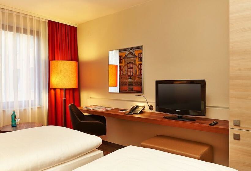 Номер Superior, H+ Hotel Hannover