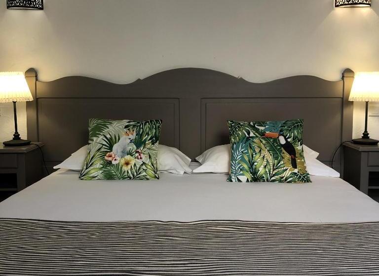 Номер Стандарт, Hôtel Jas Neuf