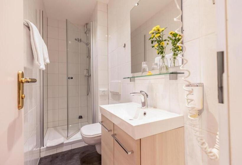 اتاق اکونومی یک تخته, Garden Bremen
