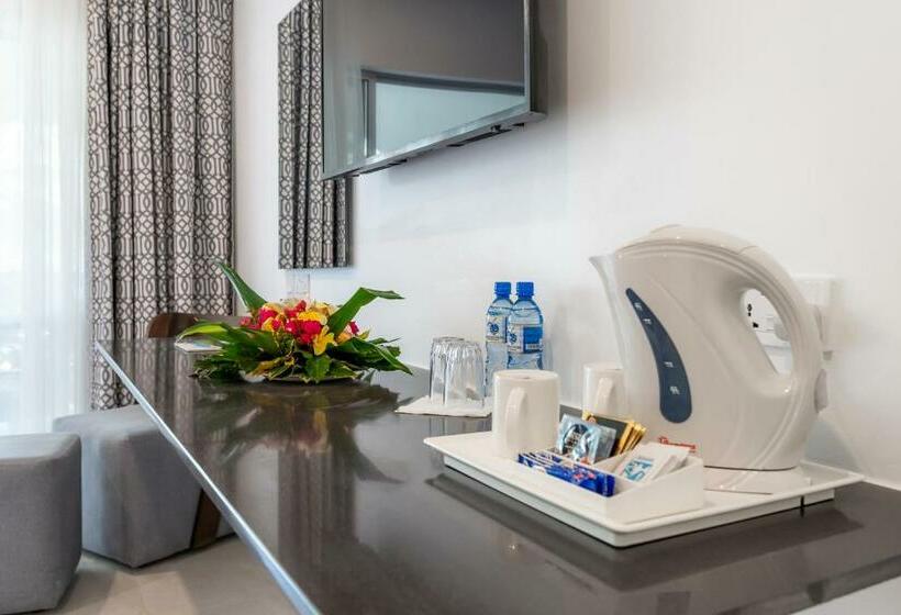 اتاق استاندارد با چشم‌انداز دریا, Southern Palms Beach Resort