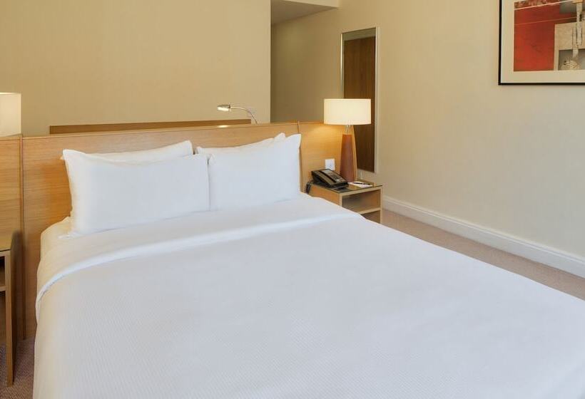 Номер Deluxe, Hilton Northampton
