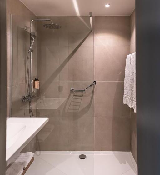 스탠다드 룸 킹사이즈 침대, Mercure Liege City Centre