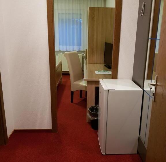 Номер Стандарт, Zum Mückenberger Hof