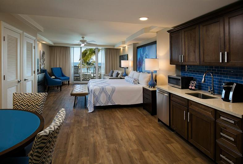 Полулюкс для Инвалидов, Lido Beach Resort  Sarasota