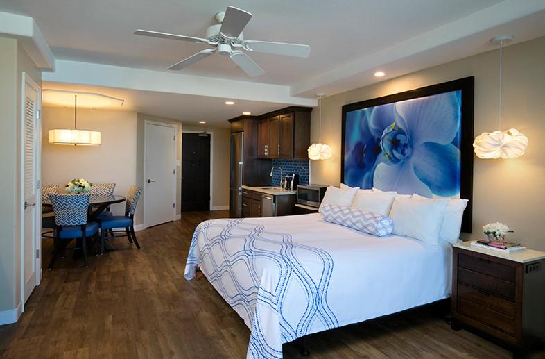 Номер Классика Кровать Кинг, Lido Beach Resort  Sarasota