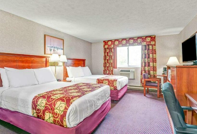 Номер бизнес-класса, Days Inn By Wyndham Airport/maine Mall