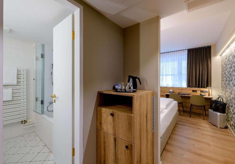 Номер Стандарт, Days Inn By Wyndham Dahlonega University Area