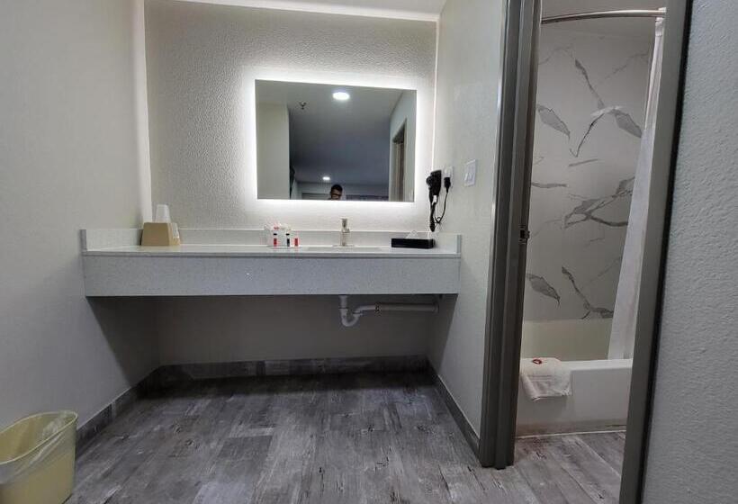 Стандартный Номер Кровать Кинг, Days Inn By Wyndham Ruidoso Downs