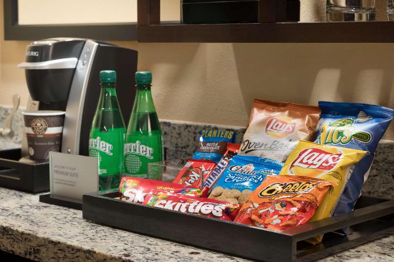 سوئیت پریمیوم, Embassy Suites Hotel Des Moines Downtown