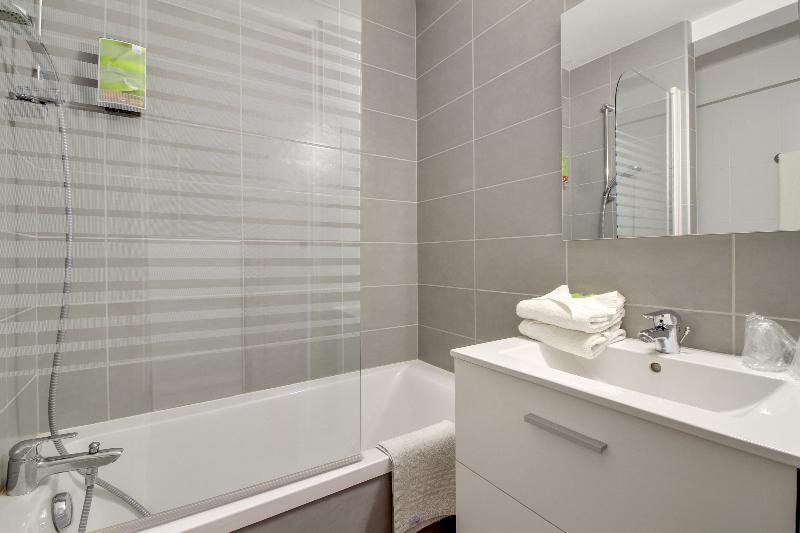 سوئیت برای معلولان, Embassy Suites Hotel Des Moines Downtown