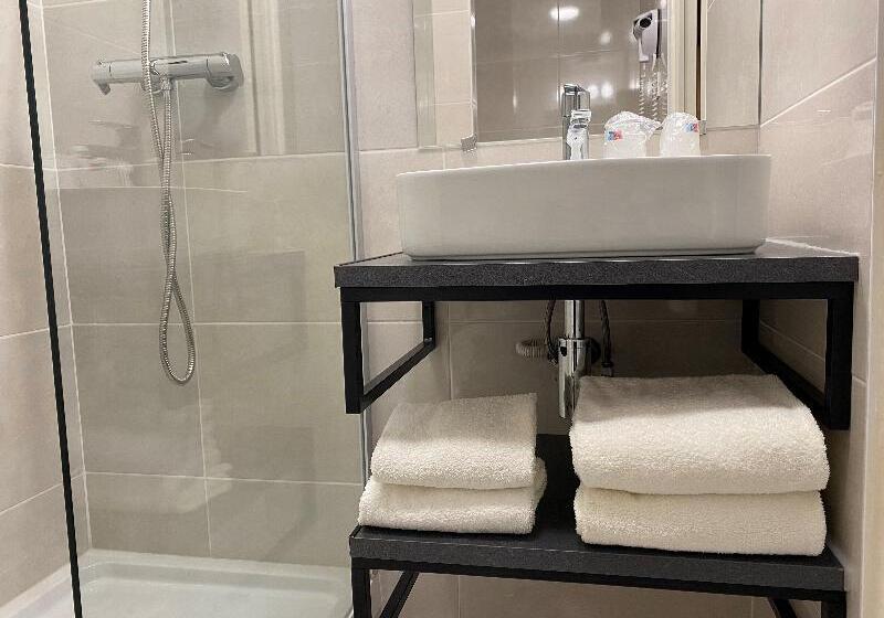 سوئیت برای معلولان, Embassy Suites Hotel Des Moines Downtown