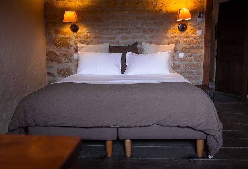 Номер Стандарт, Hôtel La Grappe D Or