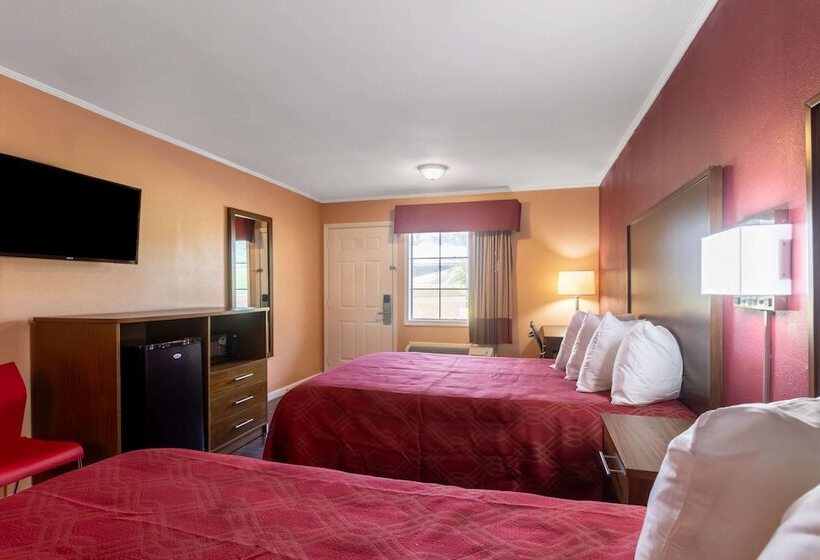 Номер Стандарт 2 Двуспальные Кровати, Econo Lodge Cornersville