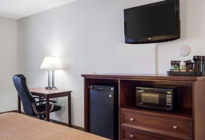 Стандартный Номер Кровать Кинг, Quality Inn Oacoma   Chamberlain