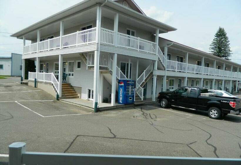 Номер Стандарт 2 Двуспальные Кровати, Hilltop Motel & Restaurant