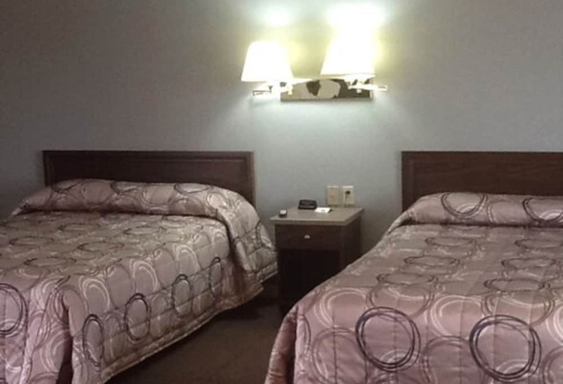 Номер Стандарт 2 Двуспальные Кровати, Hilltop Motel & Restaurant