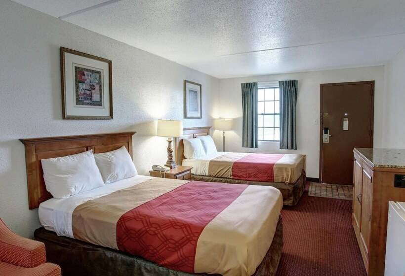 Номер Стандарт 2 Двуспальные Кровати, Rodeway Inn New Braunfels