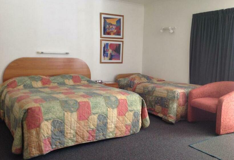 استودیو استاندارد با تخت کینگ, Breeze Motels