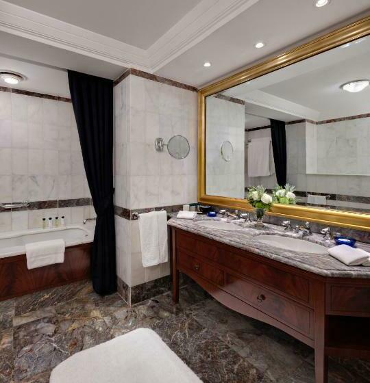 اتاق لوکس با چشم‌انداز, çırağan Palace Kempinski Istanbul
