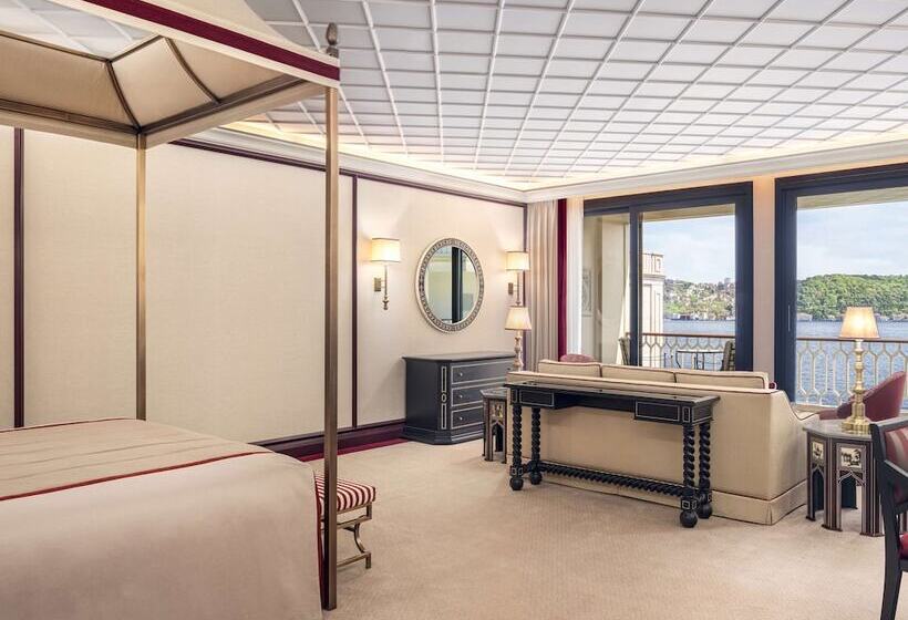 اتاق دلوکس با تخت کینگ و چشم‌انداز, çırağan Palace Kempinski Istanbul