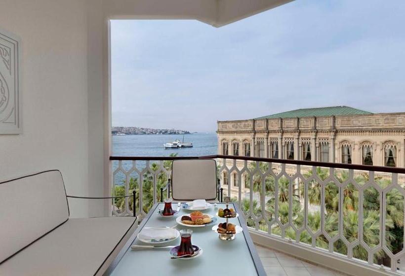 اتاق استاندارد با چشم‌انداز, çırağan Palace Kempinski Istanbul