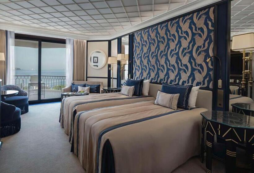 اتاق استاندارد با چشم‌انداز, çırağan Palace Kempinski Istanbul