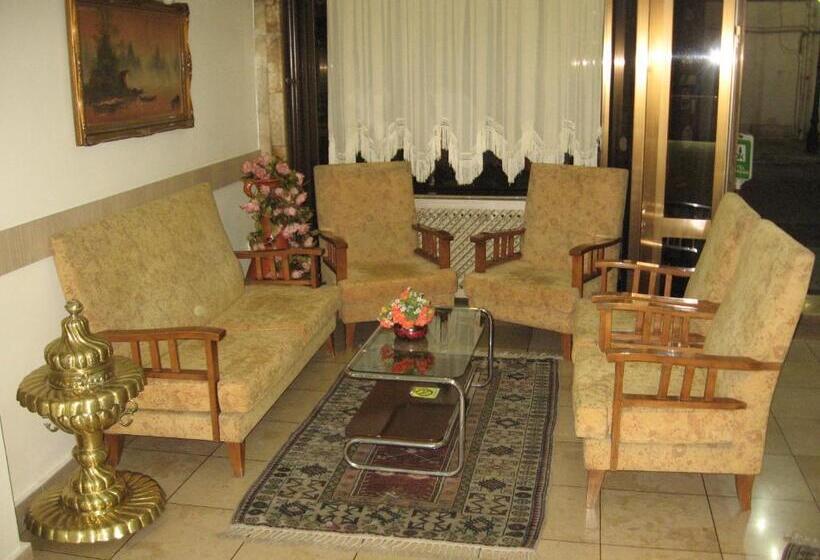 Quarto Triplo Estandar, Kabacam