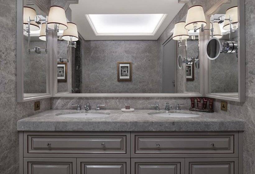 景色の見えるデラックスルーム, çırağan Palace Kempinski Istanbul