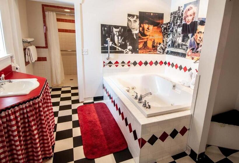 Стандартный Номер Кровать Кинг, The Anniversary Inn   Logan