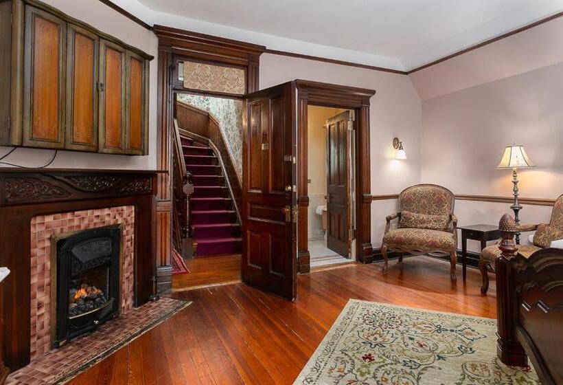 Номер Стандартный Кровать Куин, Cedar Crest Inn