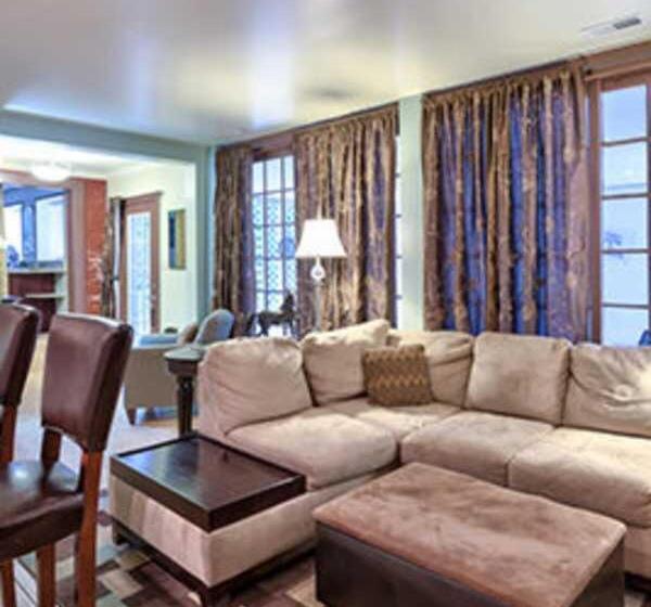Люкс, Cedar Crest Inn