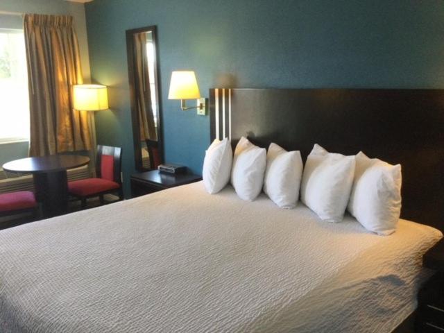 Стандартный Номер Кровать Кинг, Days Inn By Wyndham Carson City