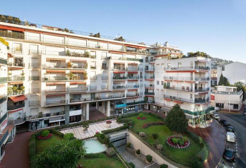 חדר דלוקס נוף לעיר, Jw Marriott Cannes