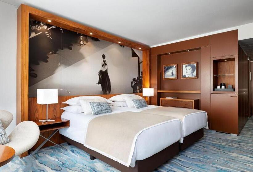 חדר דלוקס נוף לעיר, Jw Marriott Cannes