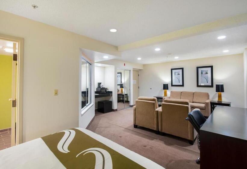 자쿠지 스위트, Quality Inn