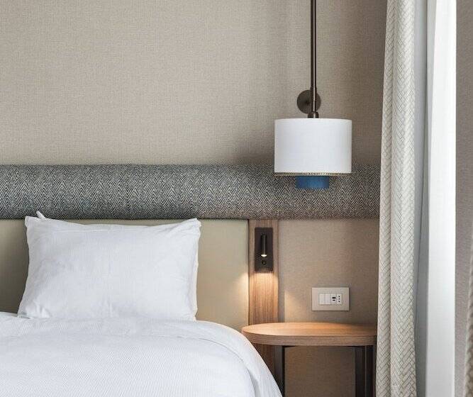 小型套房, Ambasciatori Hotel Mestre Venice, Tapestry Collection By Hilton