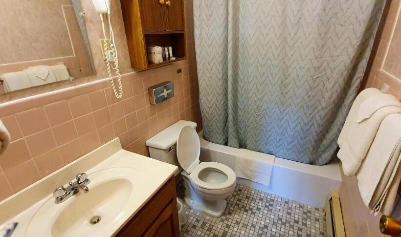 Люкс 2 Спальни, Red Ranch Inn