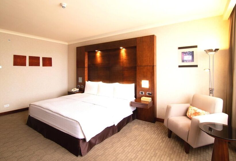 이그제큐티브 룸, Swissotel Quito