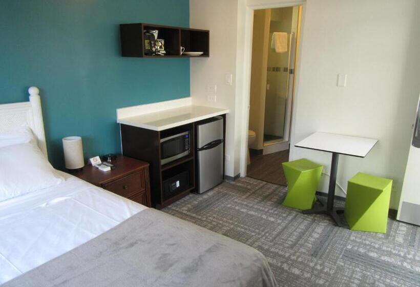 이코노미 룸, Waikiki Central Hotel   No Resort Fees