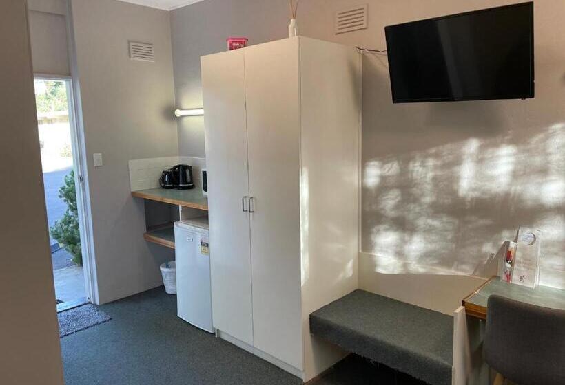 스탠다드 룸 더블 침대 2개, Camperdown Cascade Motel