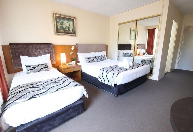 Номер Стандарт, Molly Morgan Motor Inn