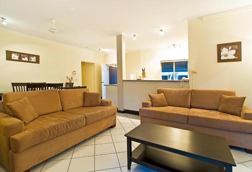 Апартаменты 2 спальни Вид на Сад, Nimrod Resort Apartments