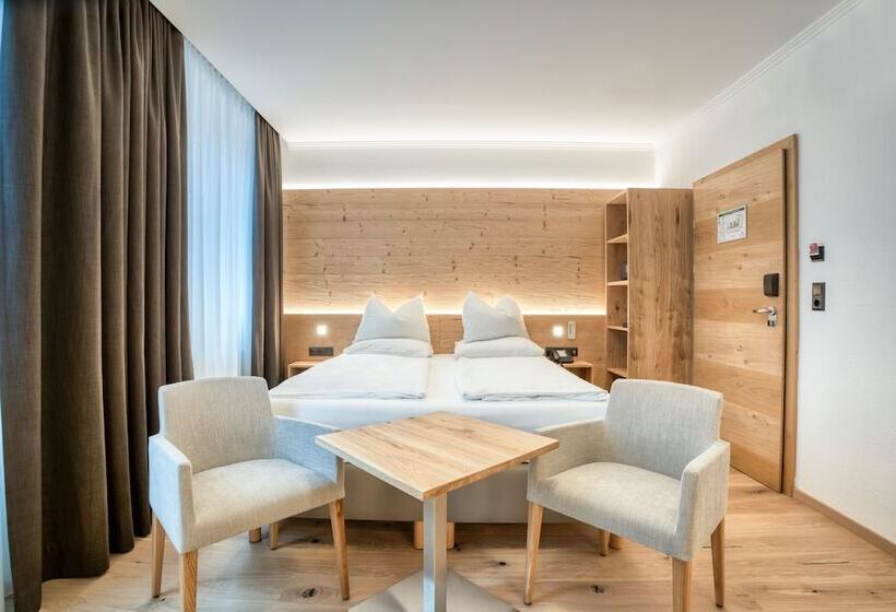 Номер Стандарт, Leipziger Hof Innsbruck